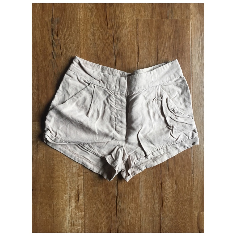 Linen shorts